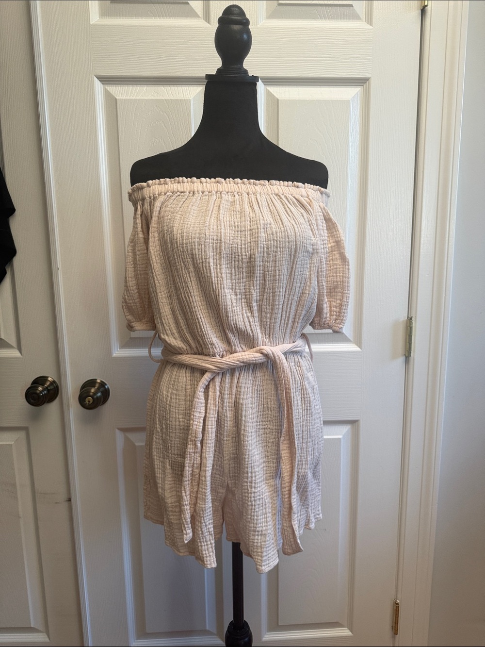 Flynn Skye Off-Shoulder Gauze Romper in Blush